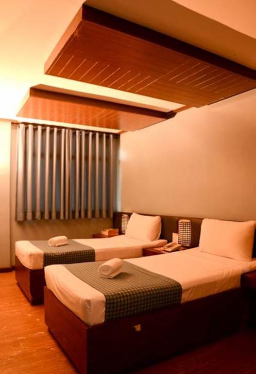 The Orange Place Hotel - San Juan San Juan  Dış mekan fotoğraf