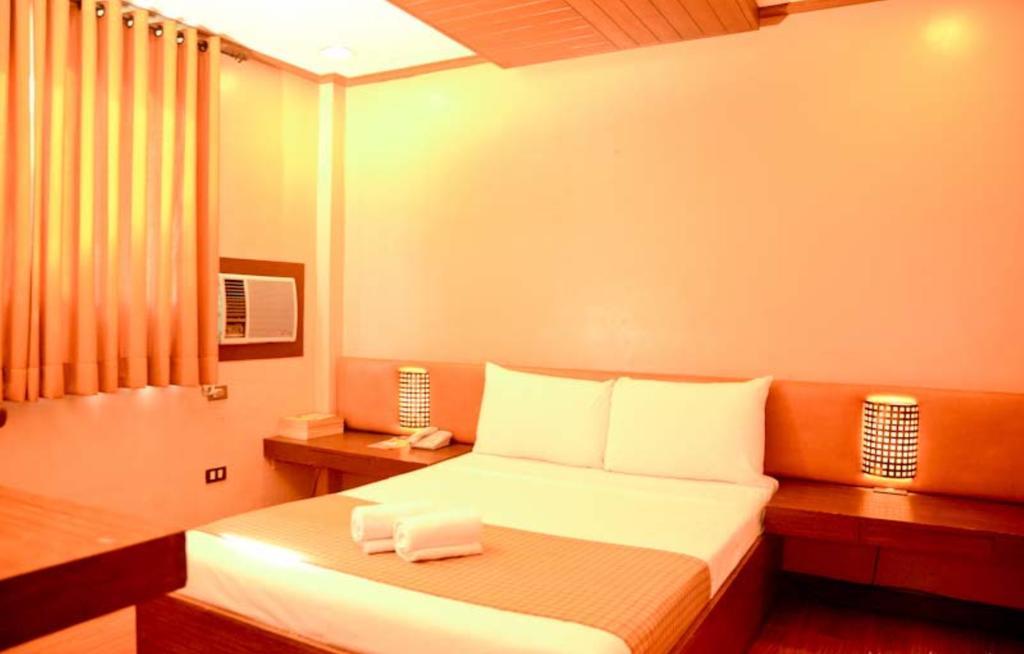 The Orange Place Hotel - San Juan San Juan  Oda fotoğraf