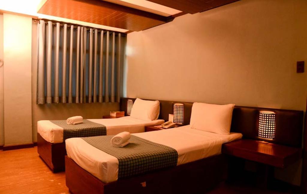 The Orange Place Hotel - San Juan San Juan  Oda fotoğraf