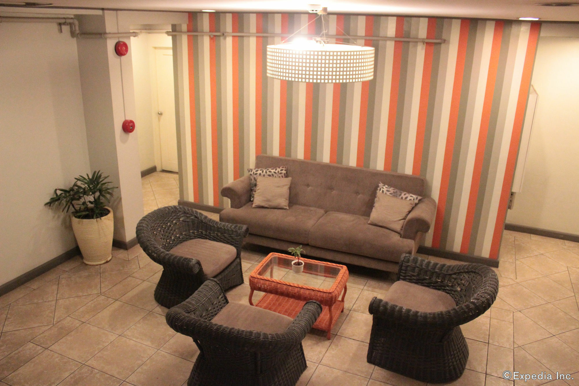 The Orange Place Hotel - San Juan San Juan  Dış mekan fotoğraf